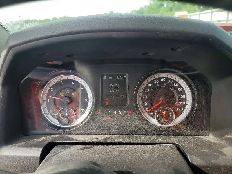 2014 RAM 1500 SLT  