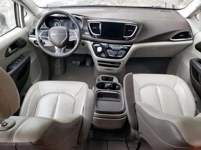 2017 CHRYSLER PACIFICA TOURING L  