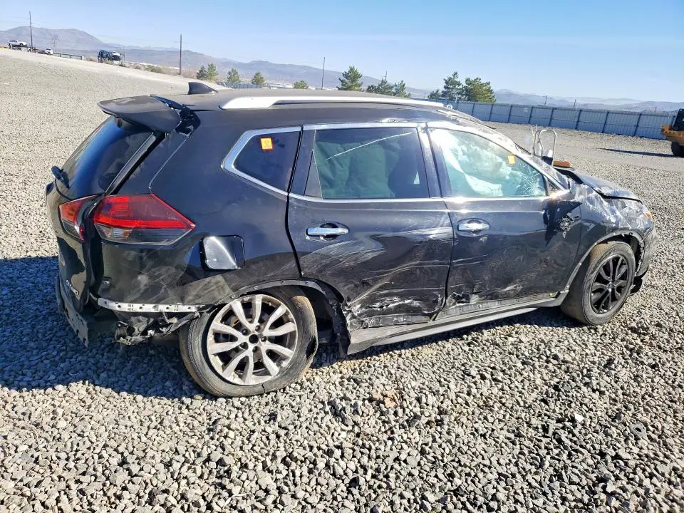 2019 NISSAN ROGUE SV  