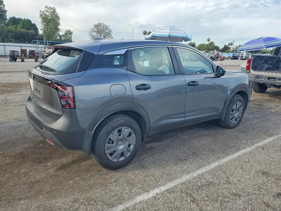 2025 NISSAN KICKS S  