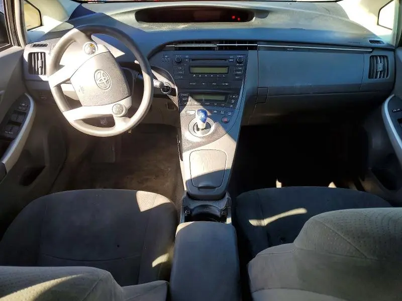 2010 TOYOTA PRIUS II  