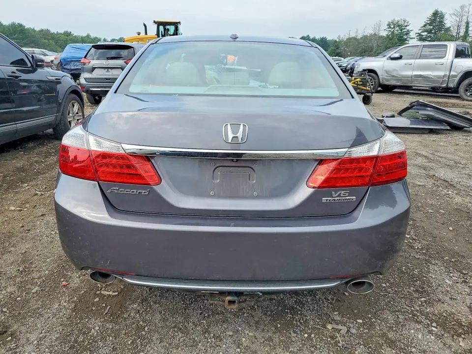 2015 HONDA ACCORD TOURING  