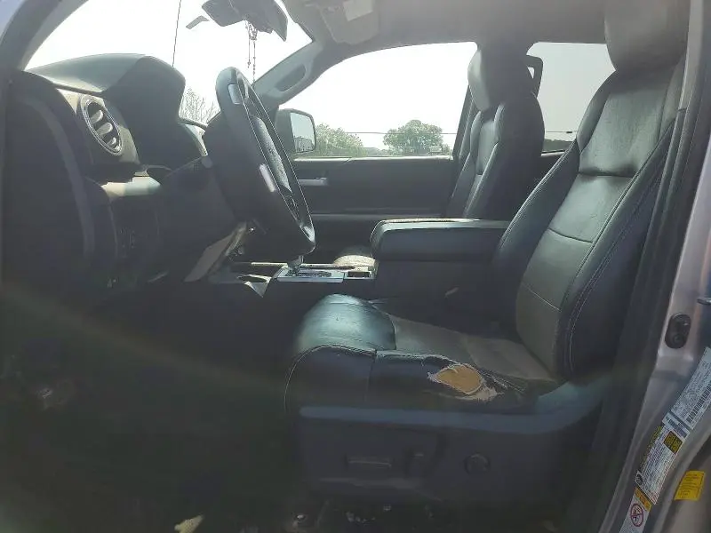 2018 TOYOTA TUNDRA SR5  