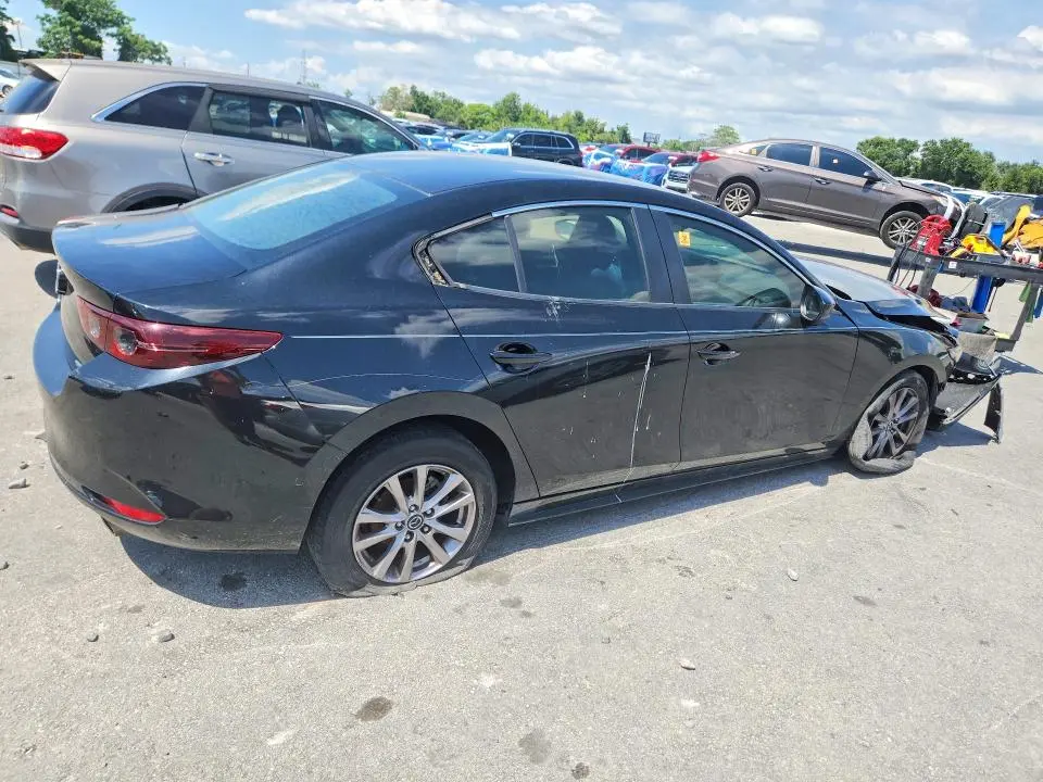 2019 MAZDA 3   