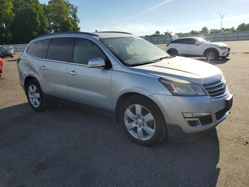 2016 CHEVROLET TRAVERSE LT  