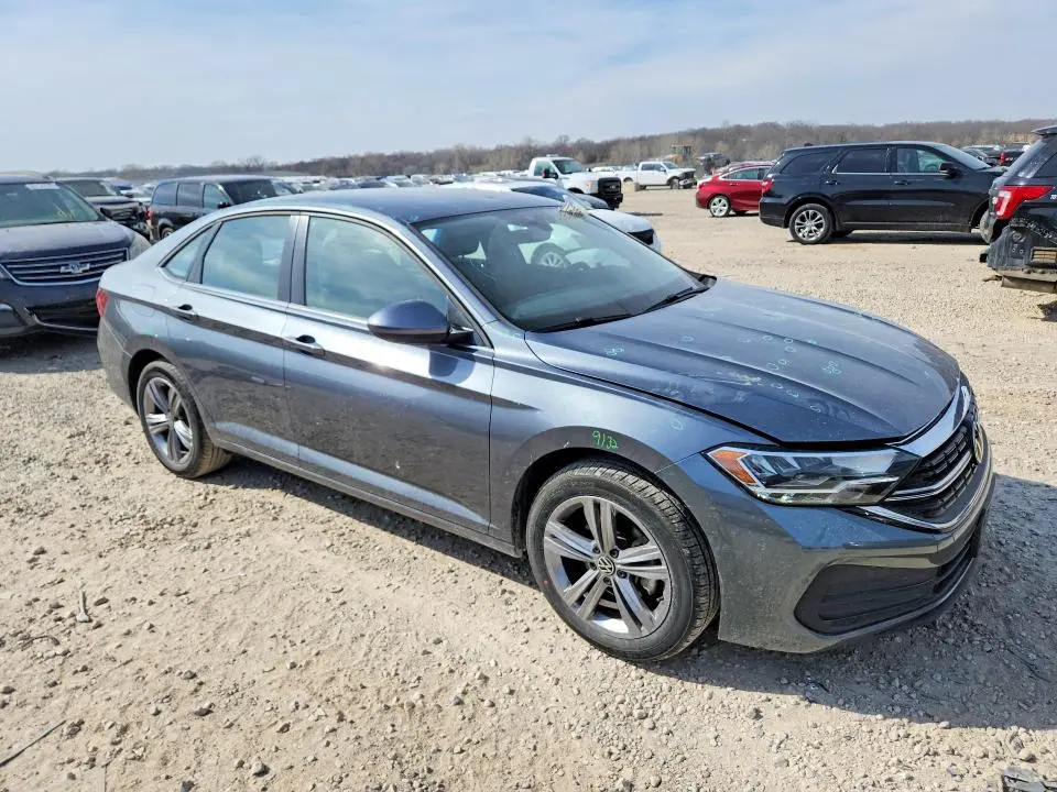 2022 VOLKSWAGEN JETTA SE  