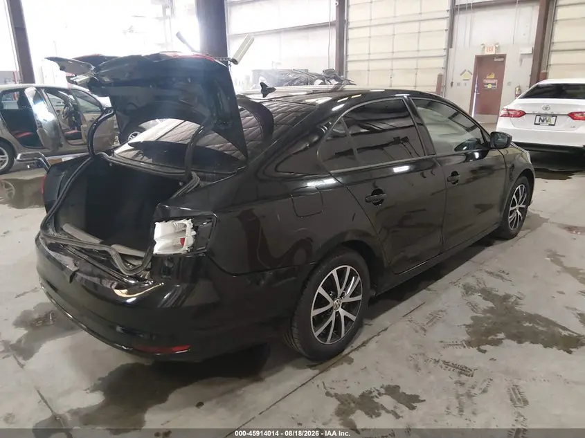 2016 VOLKSWAGEN JETTA 1.4T SE