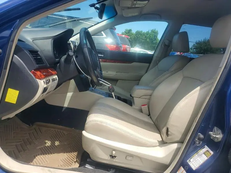 2010 SUBARU OUTBACK 2.5I LIMITED  