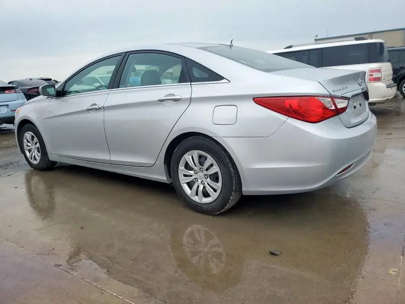 2012 HYUNDAI SONATA GLS  