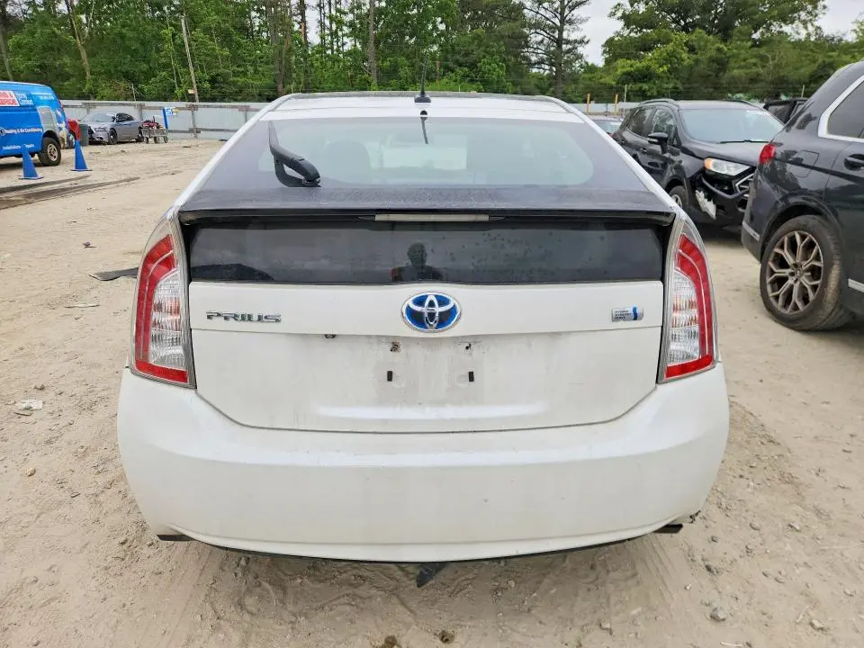 2013 TOYOTA PRIUS THREE  
