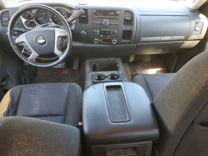 2010 CHEVROLET SILVERADO K1500 LT  