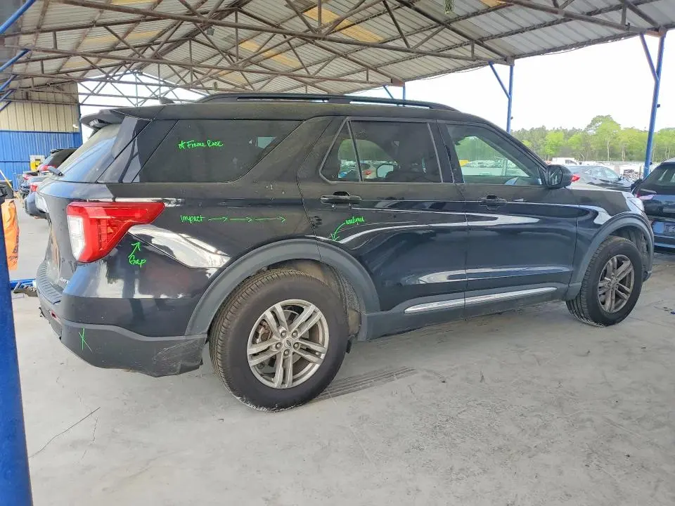 2022 FORD EXPLORER XLT  
