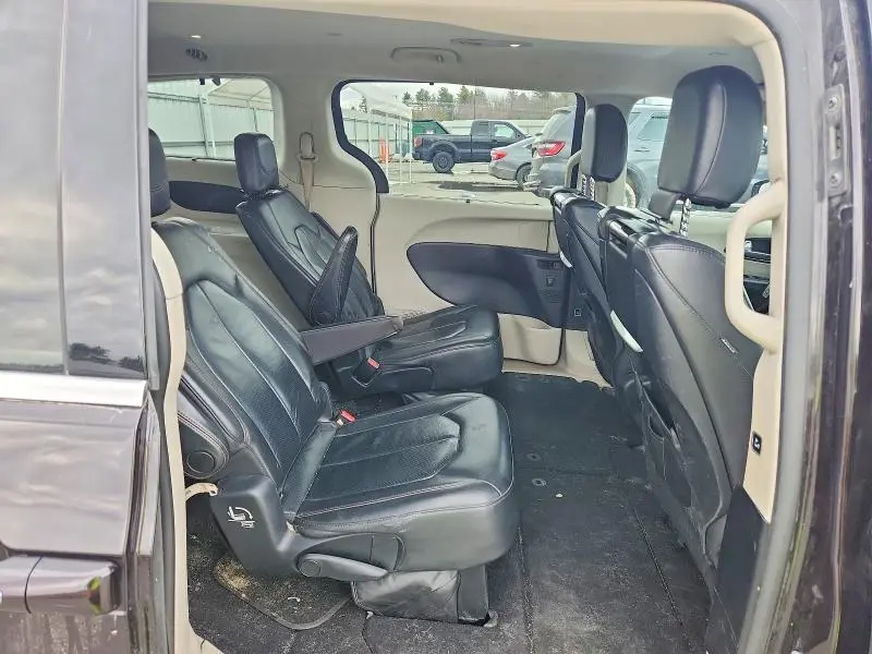2017 CHRYSLER PACIFICA TOURING L PLUS  