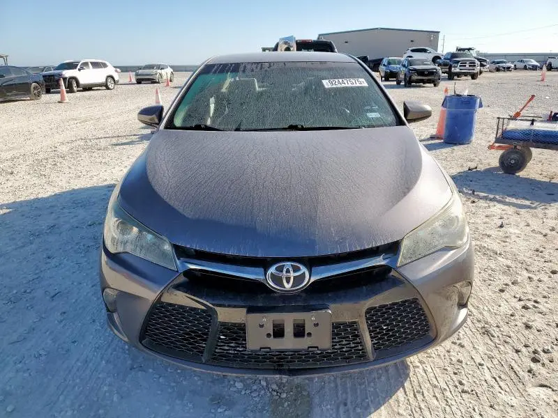 2015 TOYOTA CAMRY LE  