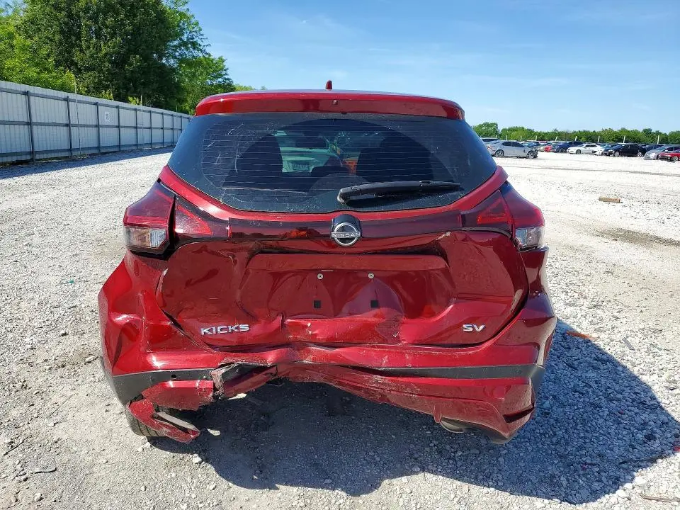2022 NISSAN KICKS SV  