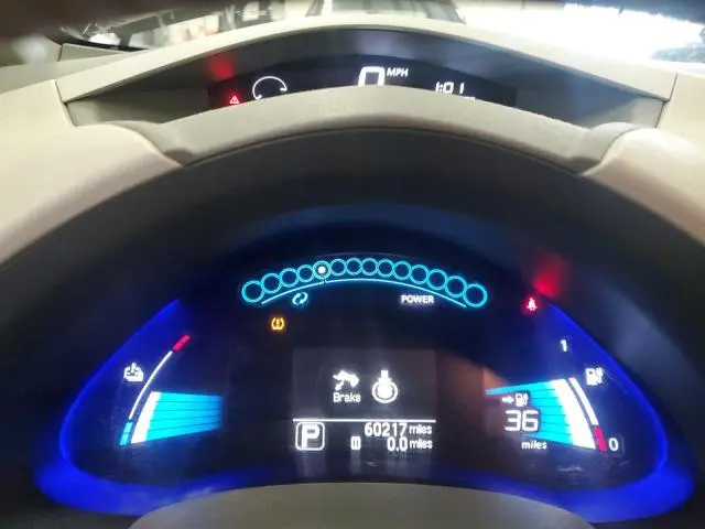 2012 NISSAN LEAF SV
