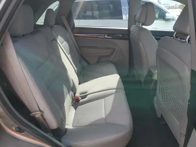 2011 KIA SORENTO BASE  