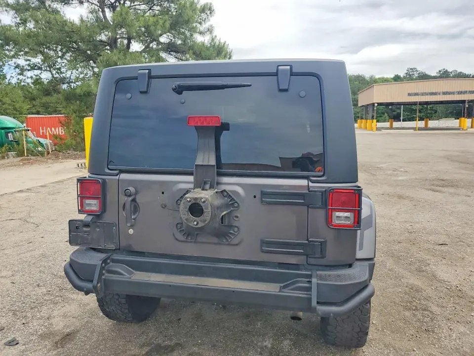 2017 JEEP WRANGLER SAHARA  
