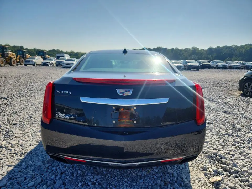 2016 CADILLAC XTS PLATINUM  