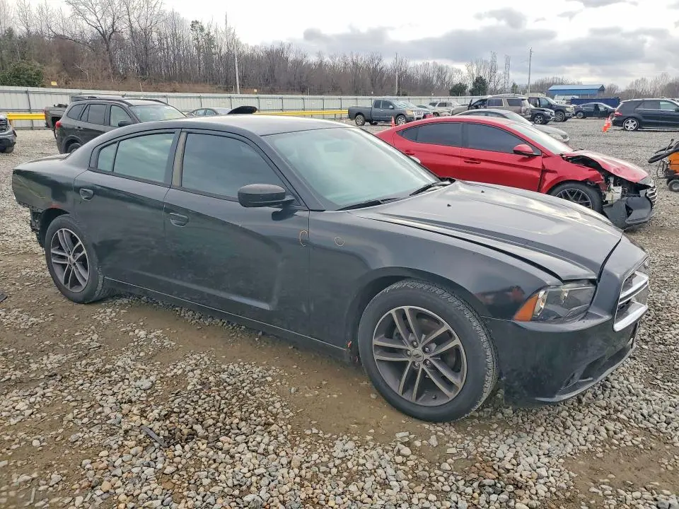 2014 DODGE CHARGER SE  