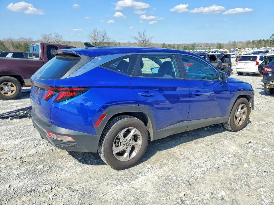 2024 HYUNDAI TUCSON SE  