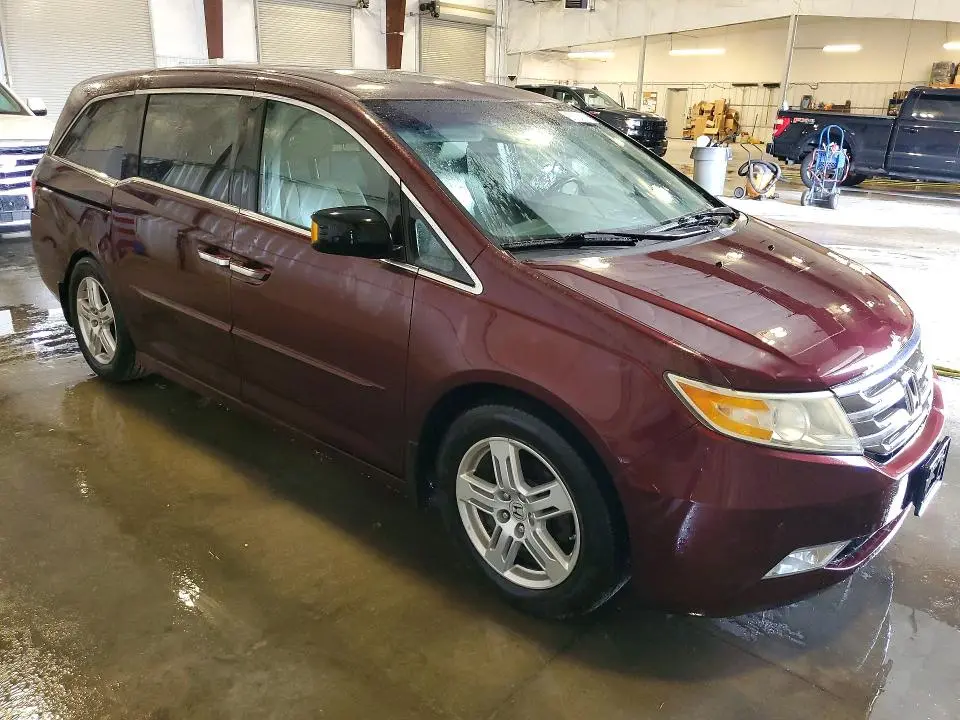 2011 HONDA ODYSSEY TOURING  