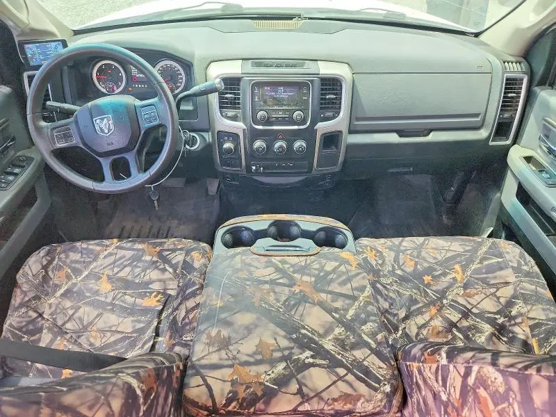 2014 RAM 3500 SLT  