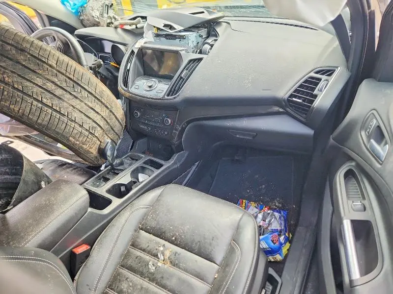 2018 FORD ESCAPE TITANIUM  