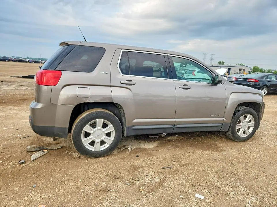 2011 GMC TERRAIN SLE  