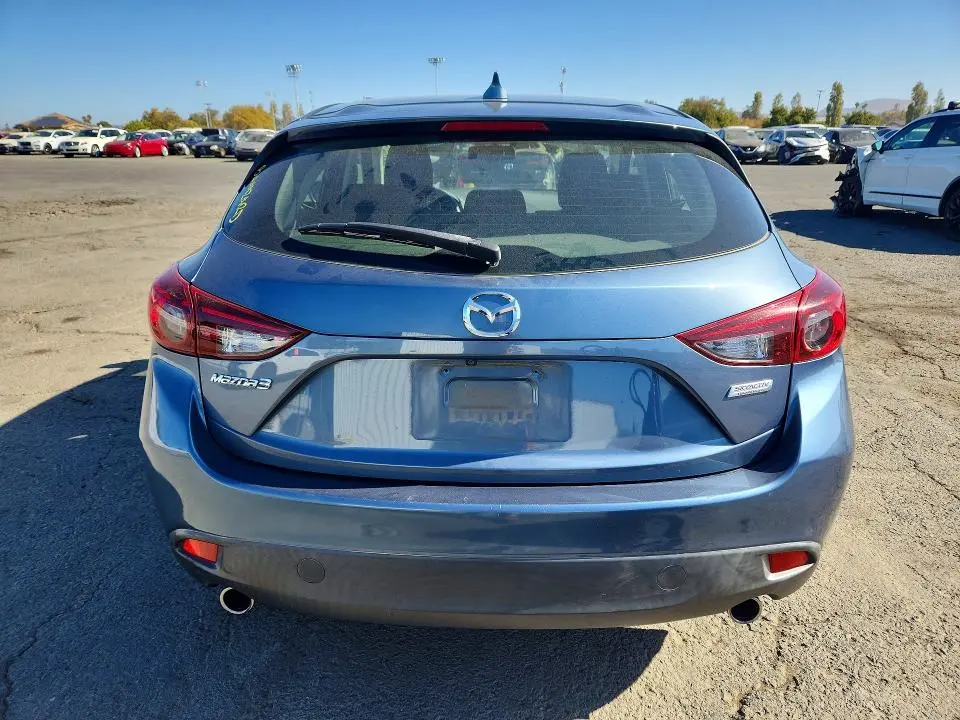 2016 MAZDA 3   