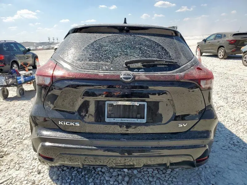 2023 NISSAN KICKS SV  