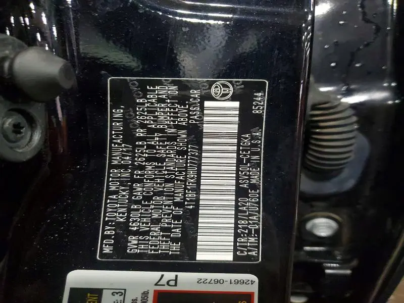 2017 TOYOTA CAMRY XLE  