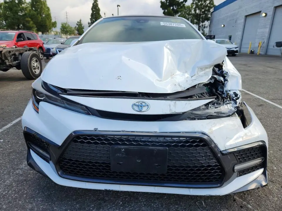 2022 TOYOTA COROLLA SE  