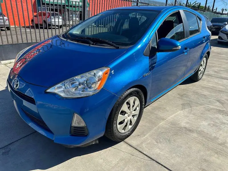 2014 TOYOTA PRIUS C TWO  