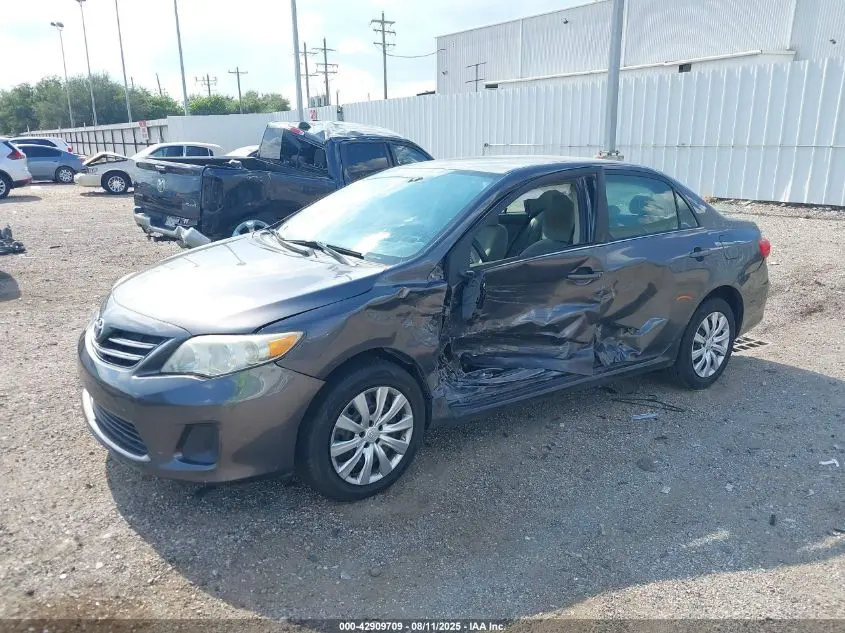 2013 TOYOTA COROLLA LE
