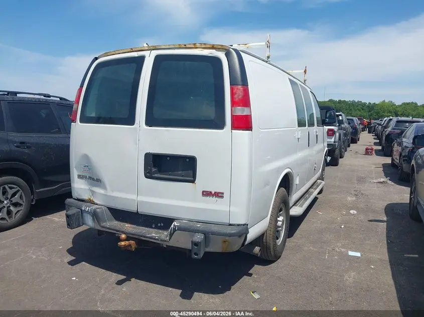 2017 GMC SAVANA 2500 WORK VAN