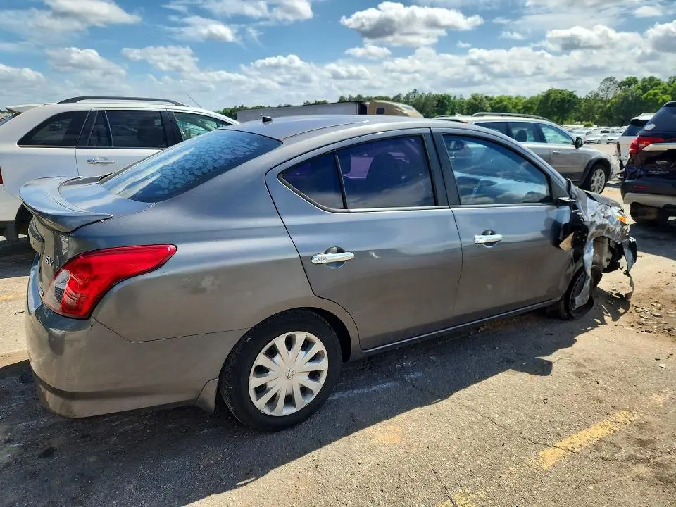 2016 NISSAN VERSA 1.6 SV  