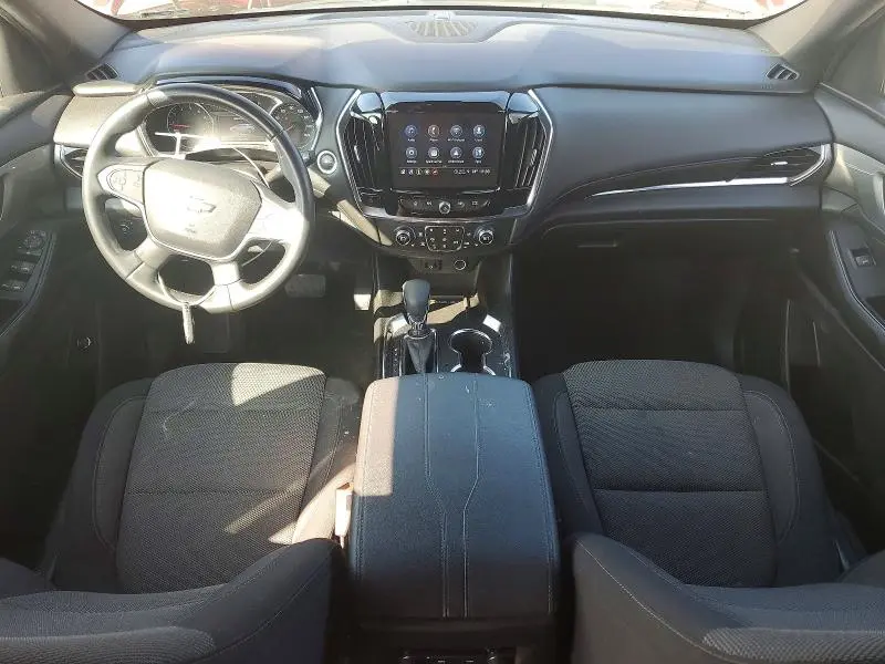 2023 CHEVROLET TRAVERSE LT  