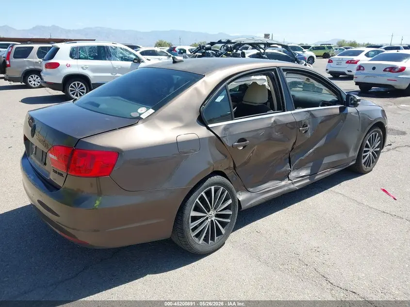 2012 VOLKSWAGEN JETTA 2.5L SEL PREMIUM