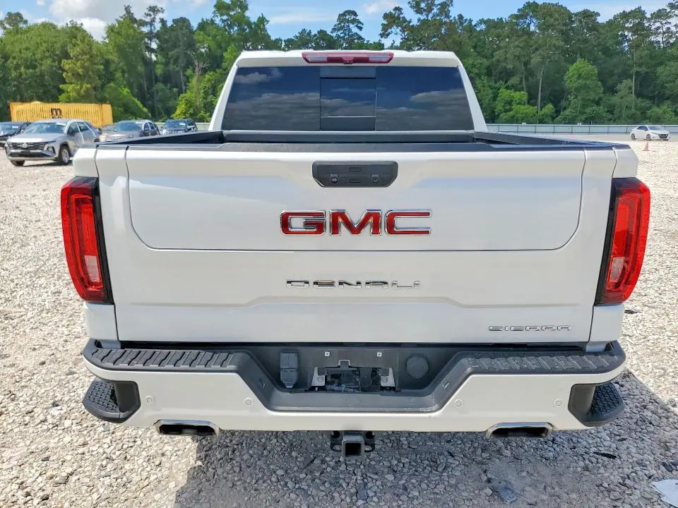 2022 GMC SIERRA K1500 DENALI  