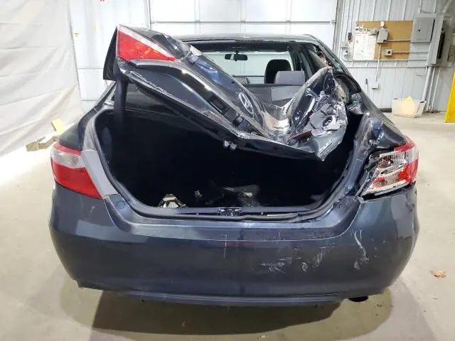 2015 TOYOTA CAMRY LE  