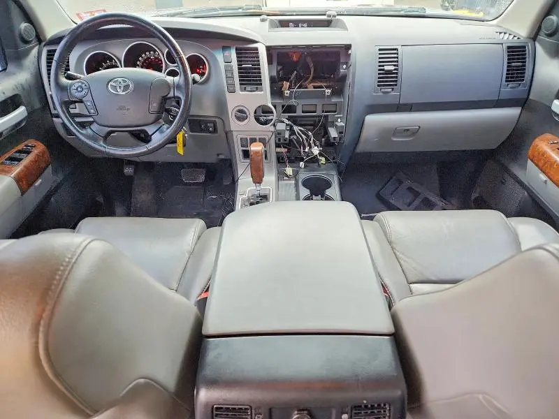 2013 TOYOTA TUNDRA LIMITED  