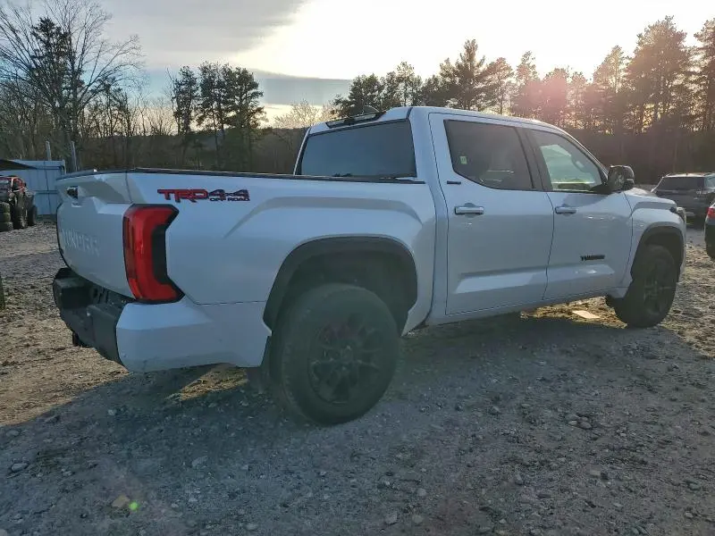 2024 TOYOTA TUNDRA CREWMAX LIMITED  