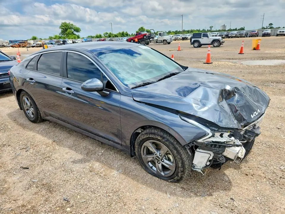 2023 KIA K5 LXS  