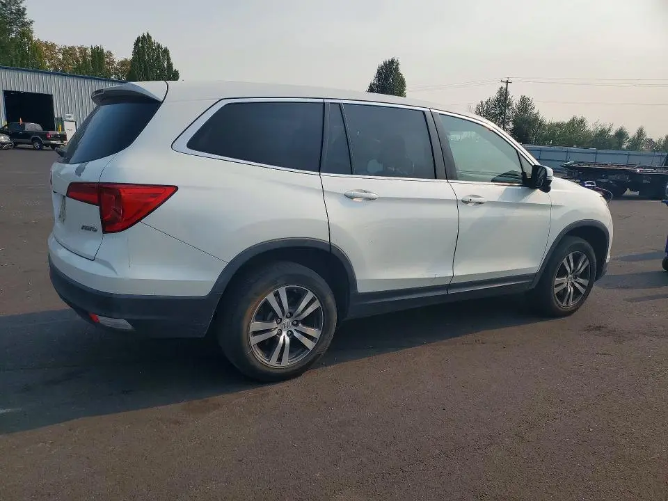 2017 HONDA PILOT EXL  