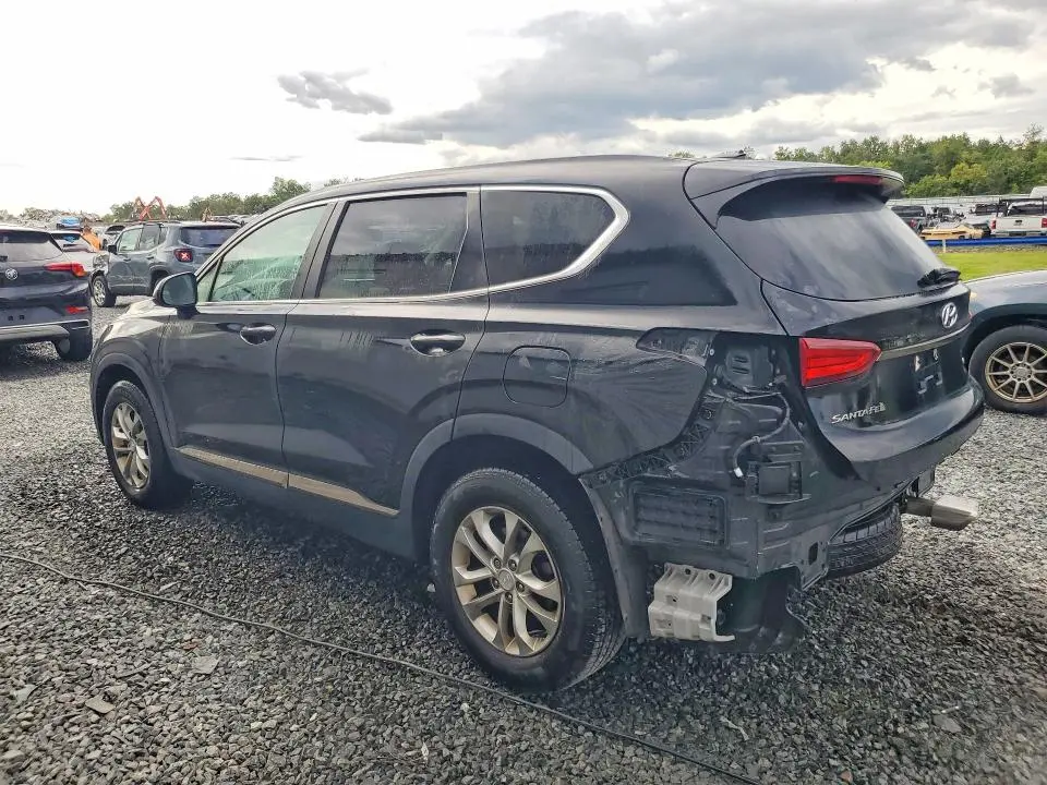 2019 HYUNDAI SANTA FE SE  
