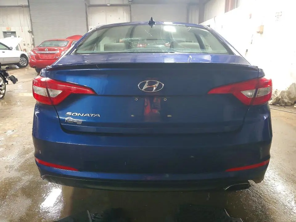 2016 HYUNDAI SONATA SE  
