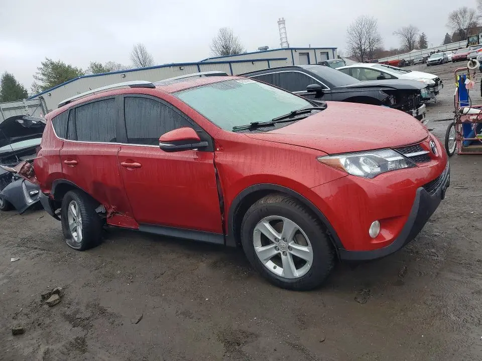 2013 TOYOTA RAV4 XLE  
