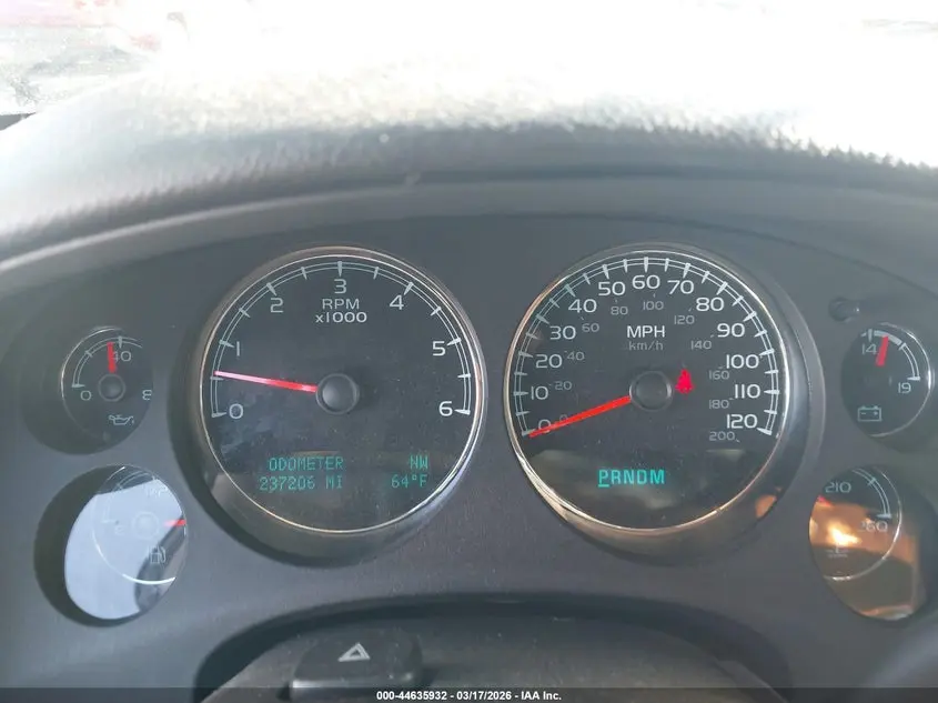 2013 CHEVROLET SUBURBAN 1500 LS