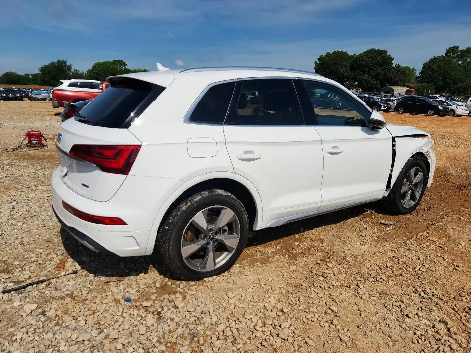 2023 AUDI Q5 PREMIUM 40  